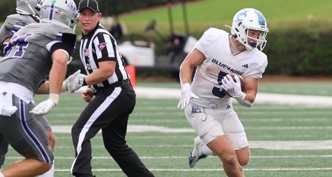 #FCS Presbyterian (2-0) adds to its win at Mercer with a 39-38 OT triumph at Furman.

Collin Hurst: 5 TD passes and a 2-point pass to TE Nathan Levicki to end overtime.

📸 <a href="/BlueHoseFB/">PC Football</a>