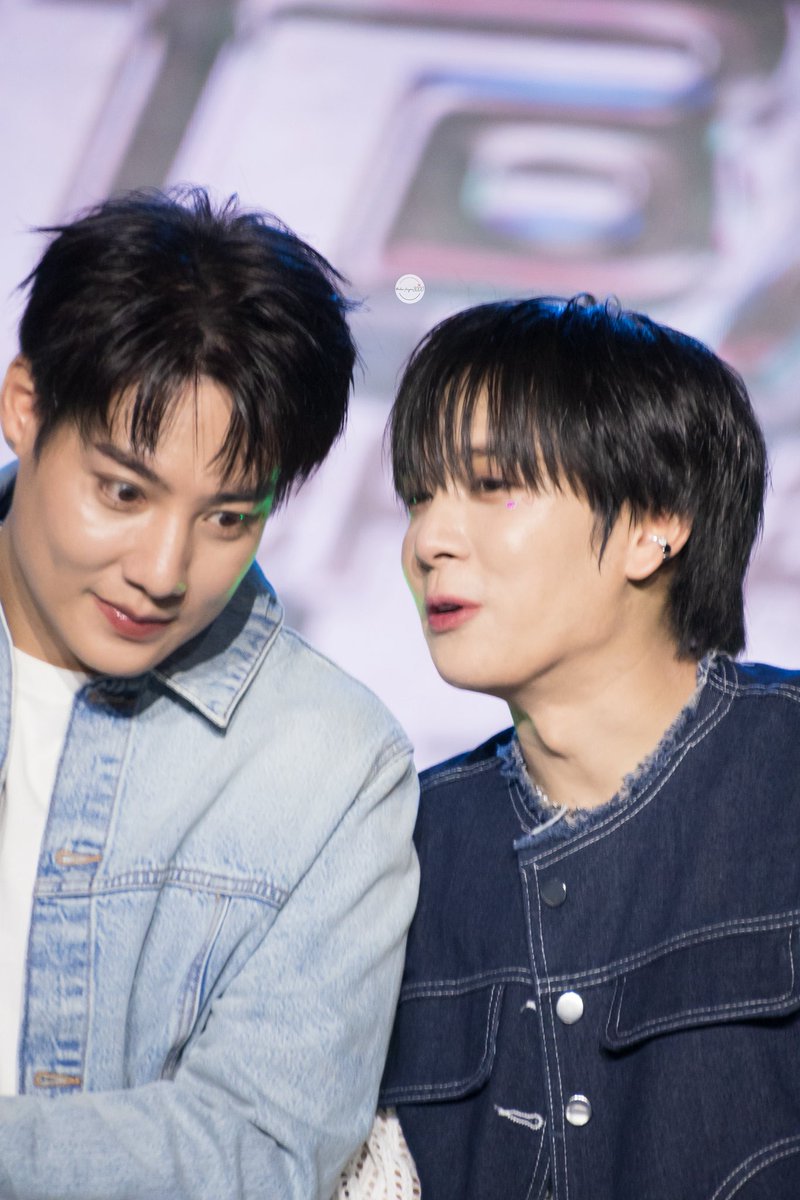 mbw_ilvyou3000's tweet photo. ⚡️🐰

#PitBabeLevelUpFMinManila 
#SailubPon #สายลับภณ  
#SpySailub #PonThanapon 
#วิญวินด์ #WinWind 👻🍃
@spy_hemmawich @T_Aiemkumchai https://t.co/Vub3wnXCgH