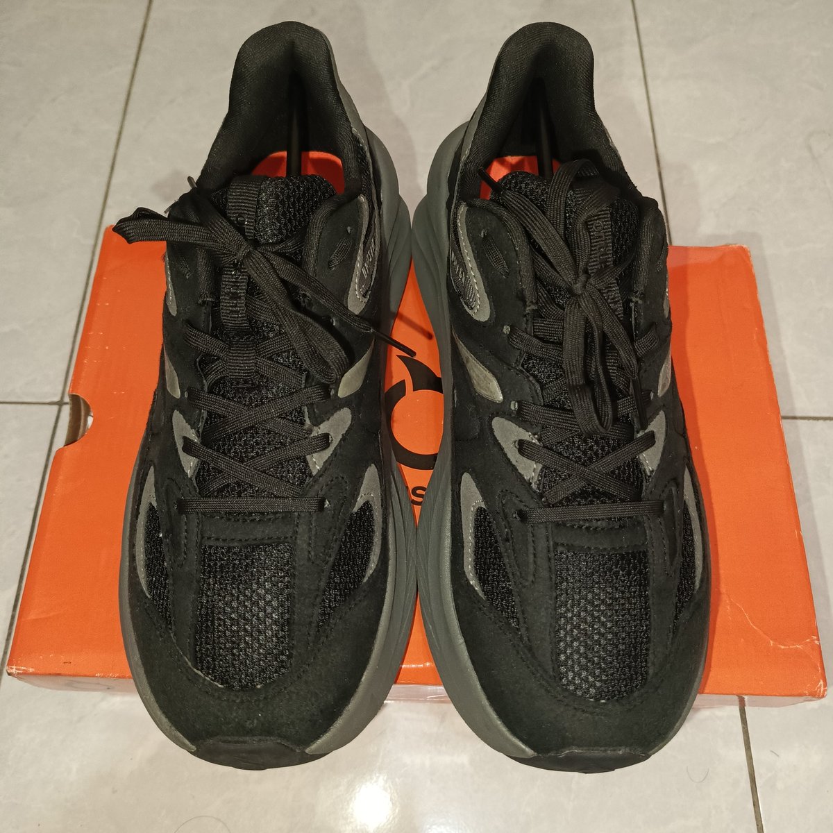 just Kaii tweet media