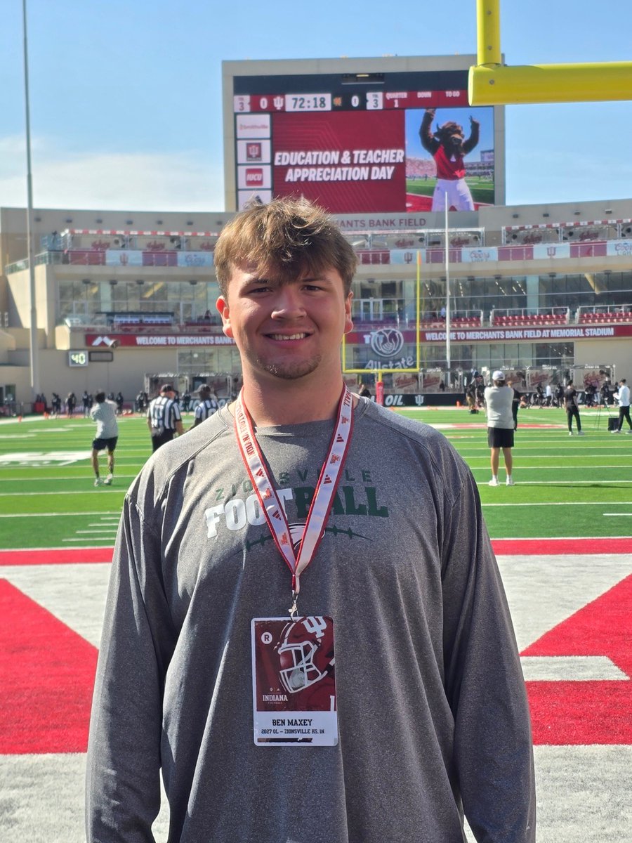 Had a great time in Bloomington today, thank you for the hospitality <a href="/IndianaFootball/">Indiana Football</a> !
<a href="/MattWilsonDPP/">Matt Wilson</a> <a href="/Coach_Bostad/">Coach Bostad</a> <a href="/CoachTurnquist/">Scott</a> <a href="/dcgandy/">Dylan Gandy</a> <a href="/SWiltfong_/">Steve Wiltfong</a>