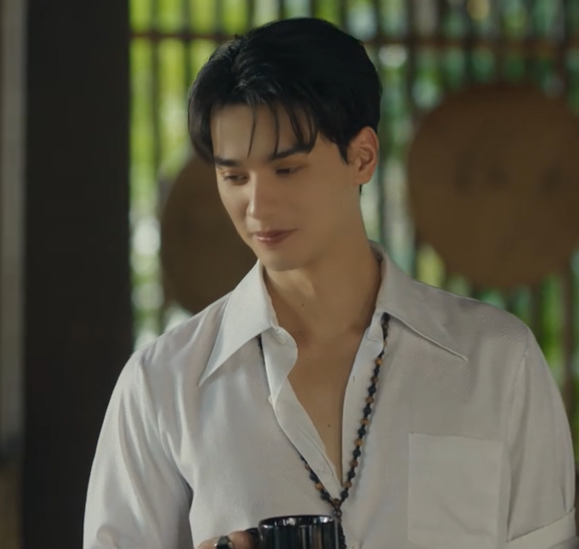 random_seaweed's tweet photo. What happened to my stoic Por Khru 😱😱. He's no longer subtle at all... 
#KhemjiraTheSeriesEp5 
#KengNamping #KengHarit
#nampingster https://t.co/oAFXHkNJxP