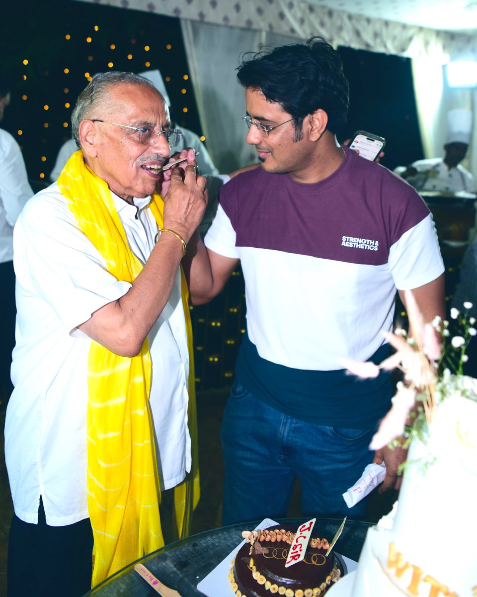 Vijender Solanki 🇮🇳 tweet media