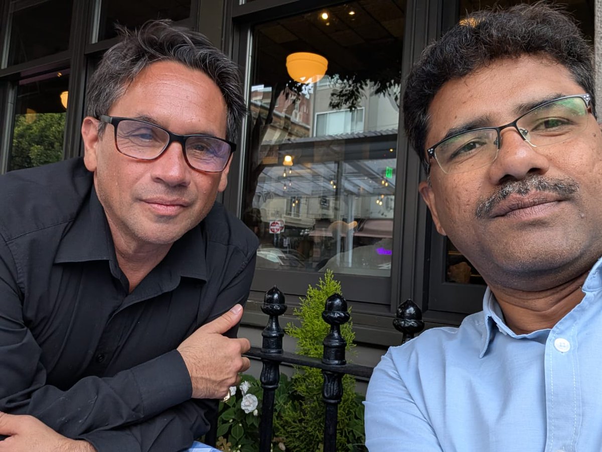 skvreddy's tweet image. #SF Diaries - Day 13  🍽️🍷

Kicked off #TechWeekend with the dinner event. 

#VC turnout was thin, venue crowded… so I stepped out with an @Xsolla leader for a quieter meal.

Funny enough — went to Tech Weekend dinner… ended up having a better one outside. 😅

#SFDiaries…