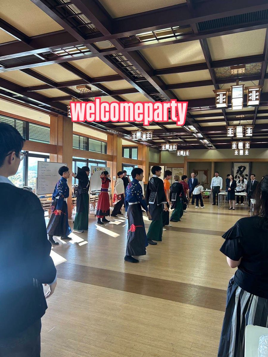 6月5日(木)
崇城大学のwelcomepartyに招待して頂き演舞させて頂きました。皆様の前で精一杯演舞することが出来ました。
 #崇城大学よさこい #よさこい好き #華咲流舞