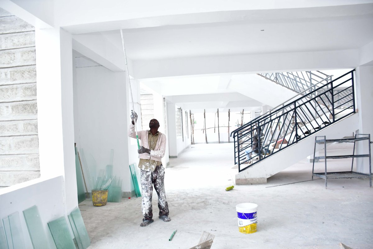 PSCharlesHinga's tweet photo. The State Department of @HousingUrbanKE and Urban Development is spearheading the construction of the Kabatini ESP Market in Bahati Constituency, Nakuru County, as part of the Government's efforts to strengthen small and medium-sized enterprises (SMEs). https://t.co/XveqrjHz8T
