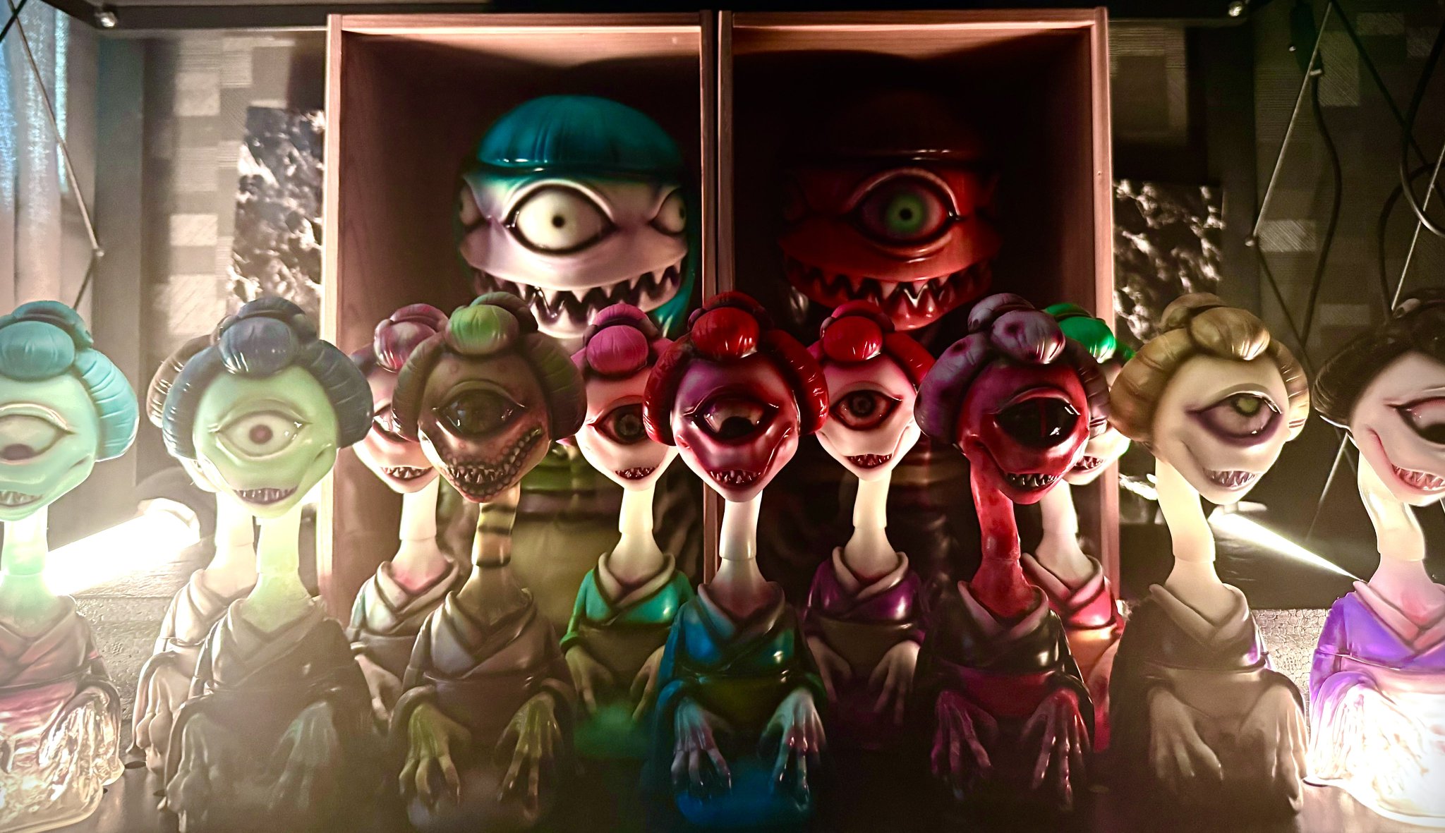 かっこわらい雑貨店　よしこ　個展　ステッカー付き 2023年6月30日(金)より開催】《Toy Taste》に【かっこわらい雑貨