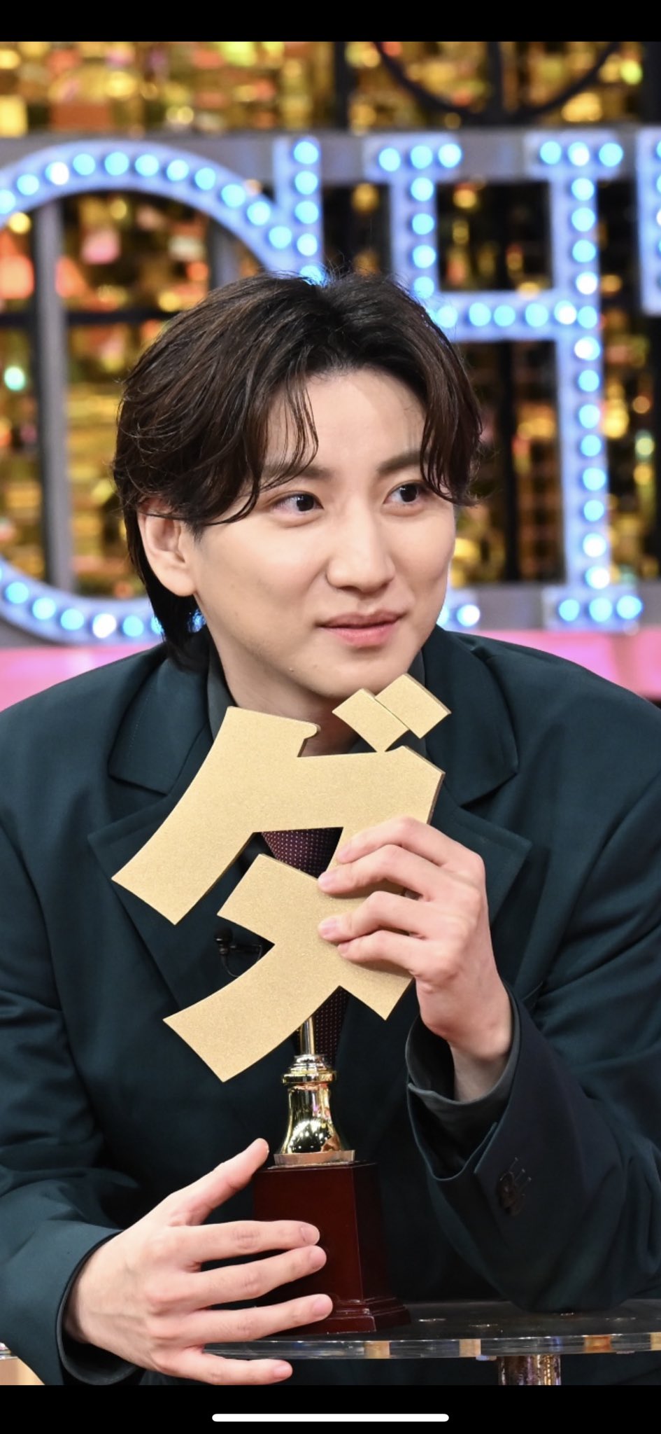 京本大我 駿河屋 -<中古>京本大我(SixTONES) ジャンボうちわ 「Rough