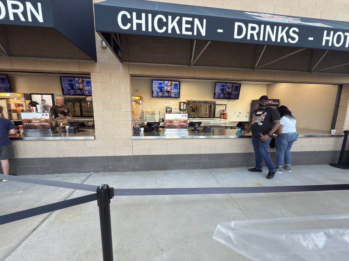 Keeper of the Plains tweet media