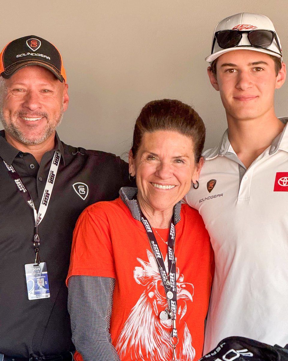 Tani Austin tweet media