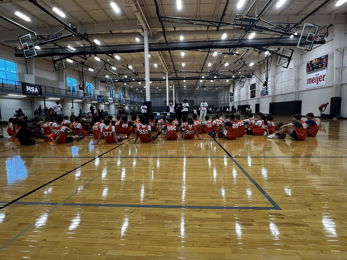 Noah30Allen2029's tweet image. Had a great time at the @PrepHoops Freshmen Showcase today in Grand Rapids.  Lots of great competition.  Thanks again, @HankampScott for the evaluation.

@BrzezinskiAlec @AleksandrAbrams @LCNbasketball @lcnboosterclub @ncsa @WoodsRecruiting