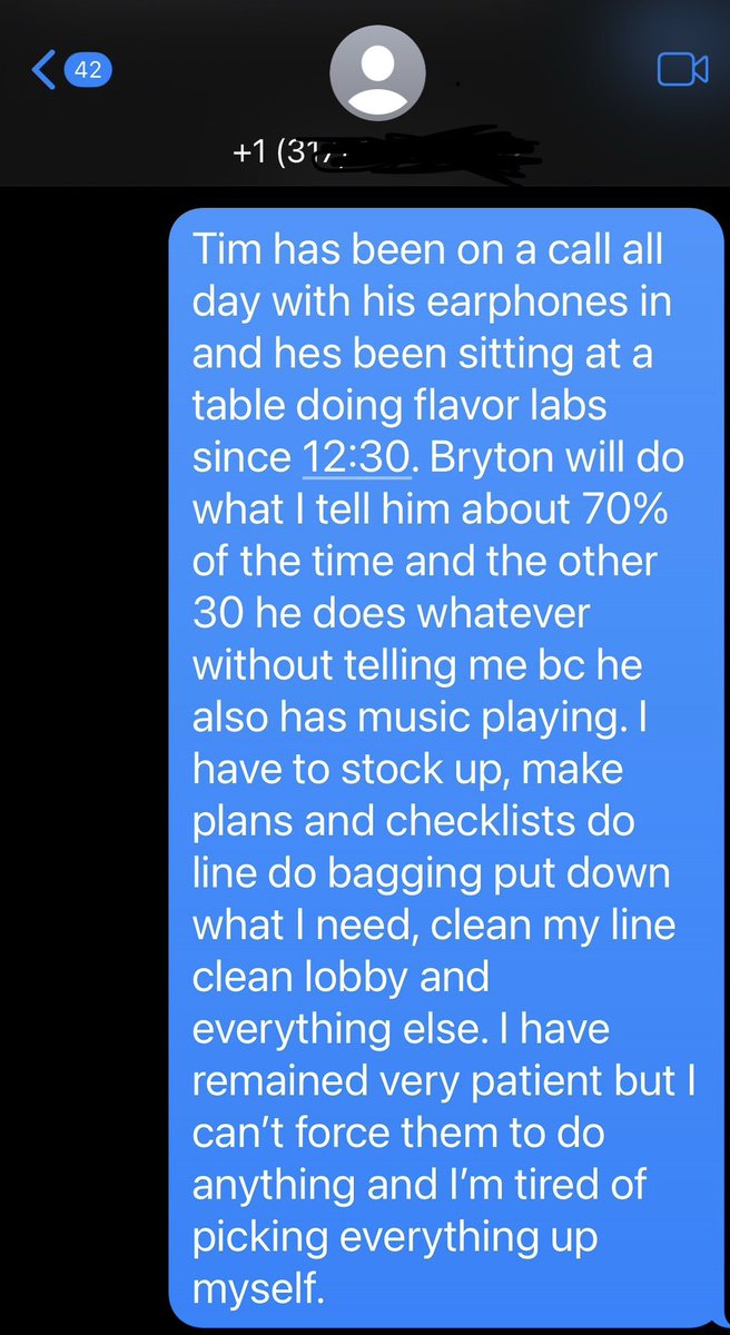 Chewed out 2 of my workers and then texted my manager bc girl I don’t play!