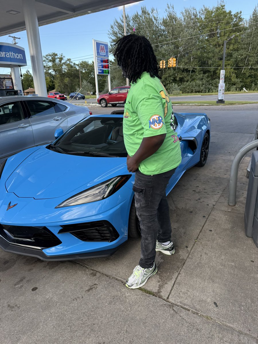 yocoop5's tweet photo. HEY x FAMILY THIS APP AINT THE SAME NO MORE MAKE TWITTER GREAT AGAIN 😭😂😒 https://t.co/LvOnSRPYkG