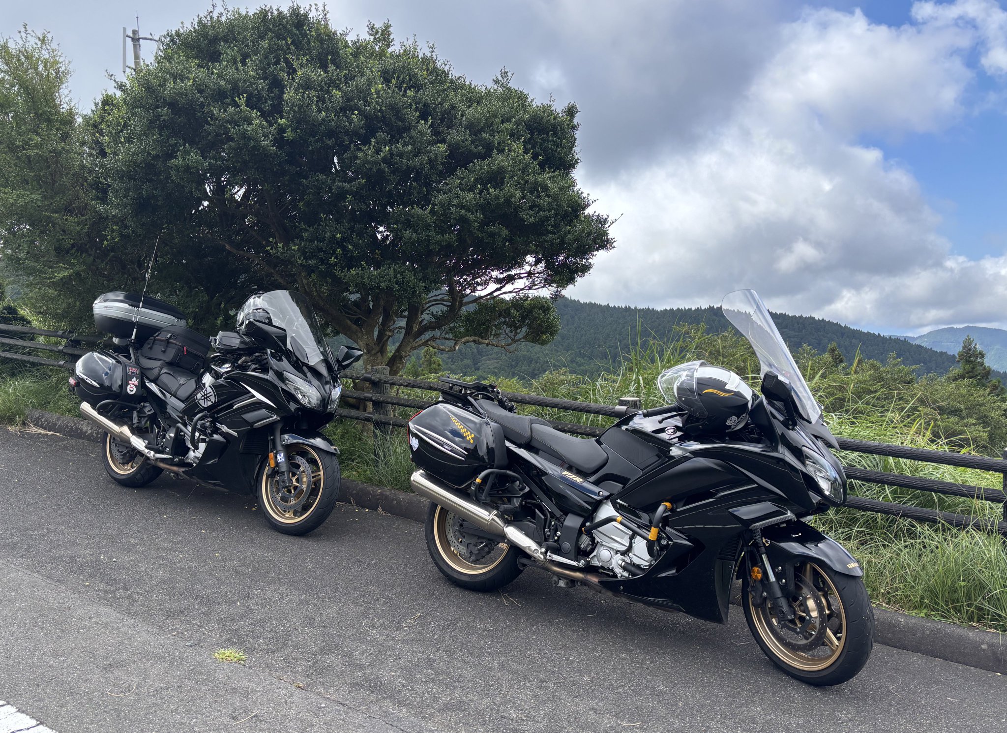 何やってるんだろう、　RRR+ 何やってるんだろう、 RRR+ 何やってるんだろう、 RRR Kawasaki New