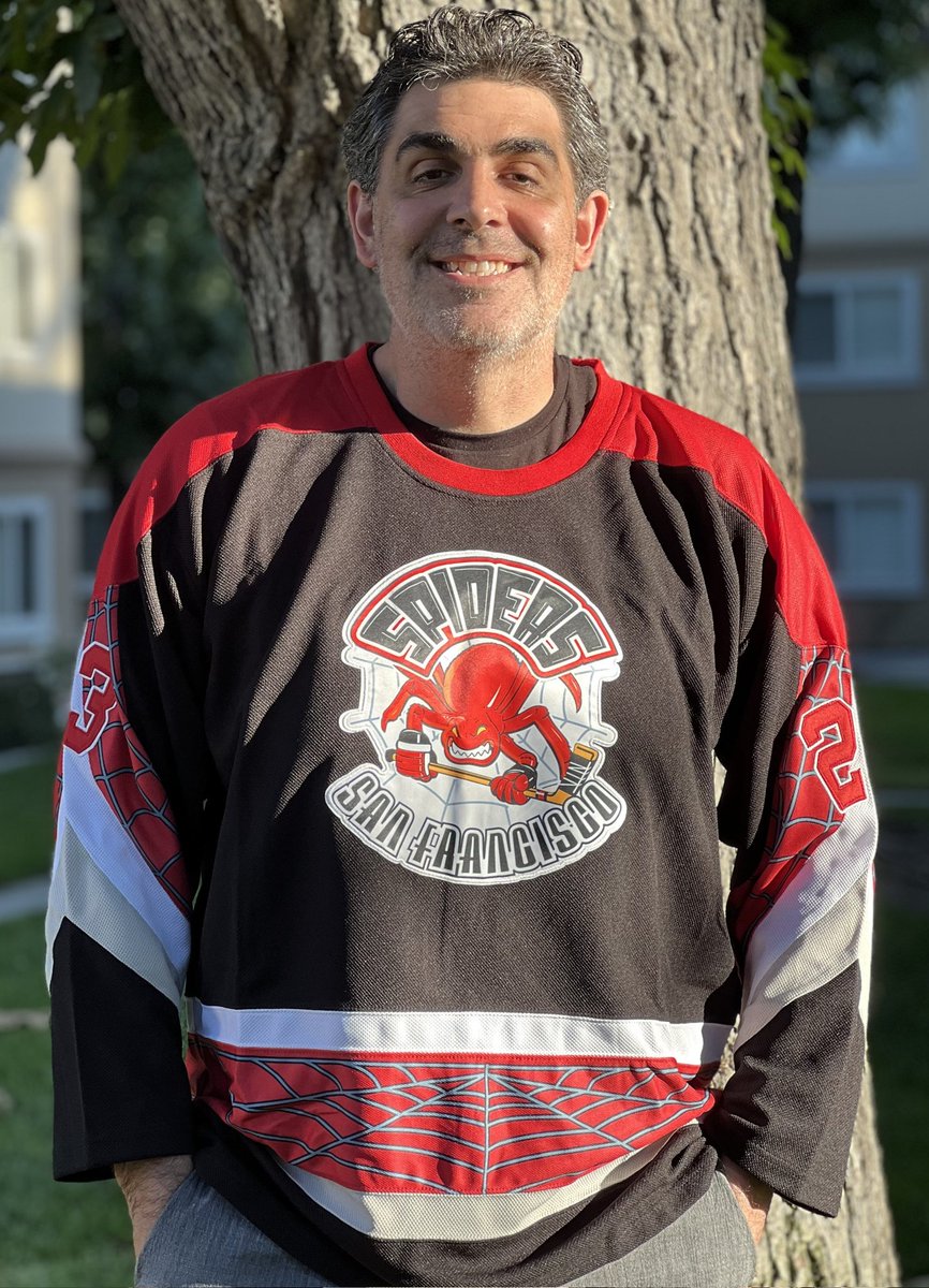 sjsharkshistory's tweet image. Big shoutout and thank you to @RoyalRetros for this AMAZING San Francisco Spiders jersey of #SJSharks alumnus Dale Craigwell.

Also, be sure to use the code SJSHARKSHISTORY to get 10% off your order with RR.
