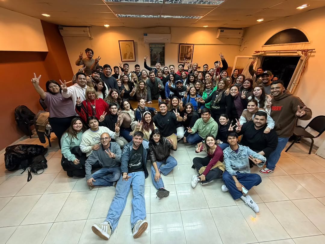 #UNIDAD: DAME LA LISTA MAS FEDERAL QUE TENGAS 🇦🇷🗳📝

<a href="/QuintelaRicardo/">Ricardo Quintela</a> <a href="/GabyPedrali/">Gaby Pedrali</a> <a href="/rickiherrera/">Ricardo Herrera</a> <a href="/mluz_sc/">Luz Santangelo Carrizo</a> <a href="/Lourdez_ortiz/">Lou Ortiz 💚</a> <a href="/TeresitaMadera/">Teresita Madera</a> <a href="/Federaleslr/">Federales. Defendamos La Rioja</a> <a href="/juankisantander/">Juanqui Santander</a>
<a href="/BeatrizTello4/">Betty Tello</a> <a href="/GonzaloBecerraD/">Gonzalo Becerra</a> <a href="/Betocenteno6/">Betocenteno</a> <a href="/CluniDeLeonT/">Cluni ✌🏼❤️</a>