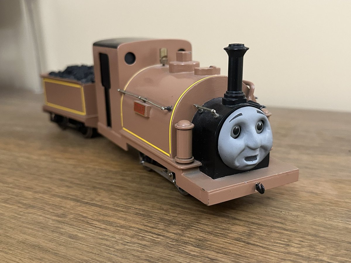 Thomas Merchandise tweet media