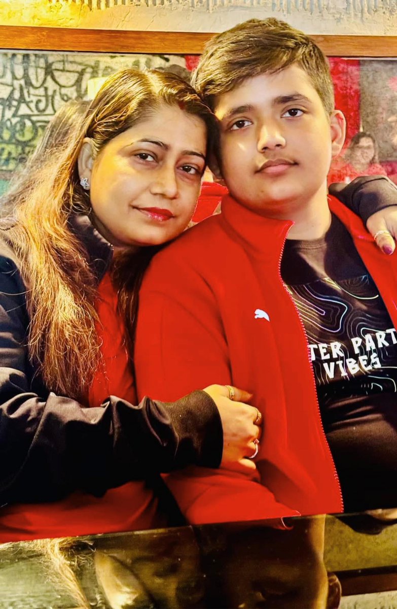 बेटा अभिनव राज को जन्मदिन की हार्दिक बधाई एंव शुभकामनाएँ 🎂💐