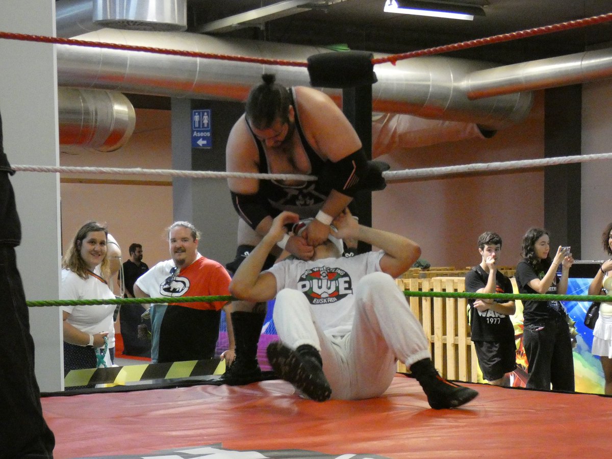 Asturias Total Wrestling - ATW tweet media