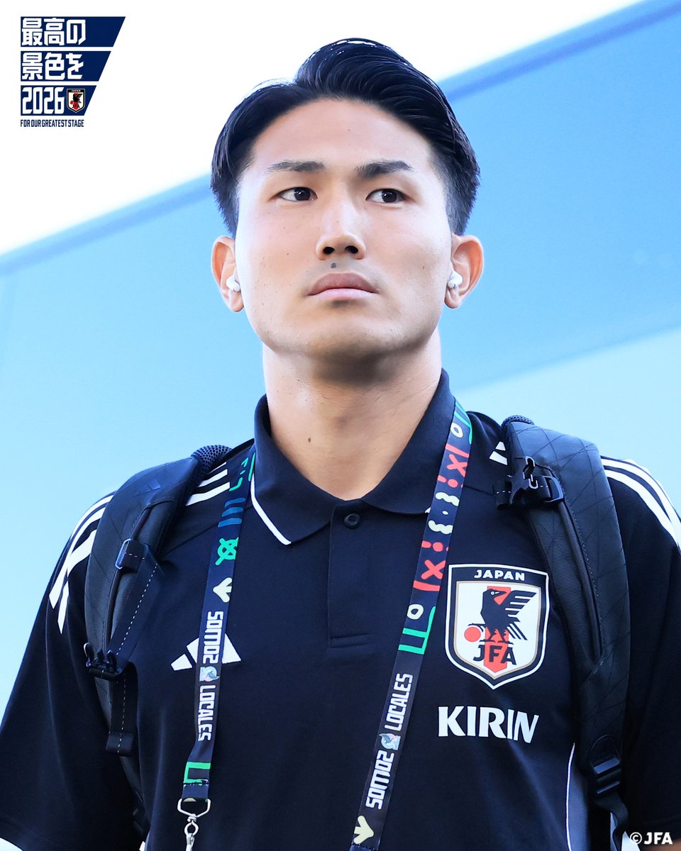 🔹𝗦𝗔𝗠𝗨𝗥𝗔𝗜 𝗕𝗟𝗨𝗘🔹 選手たちがスタジアムに到着🏟🚌 #鈴木彩