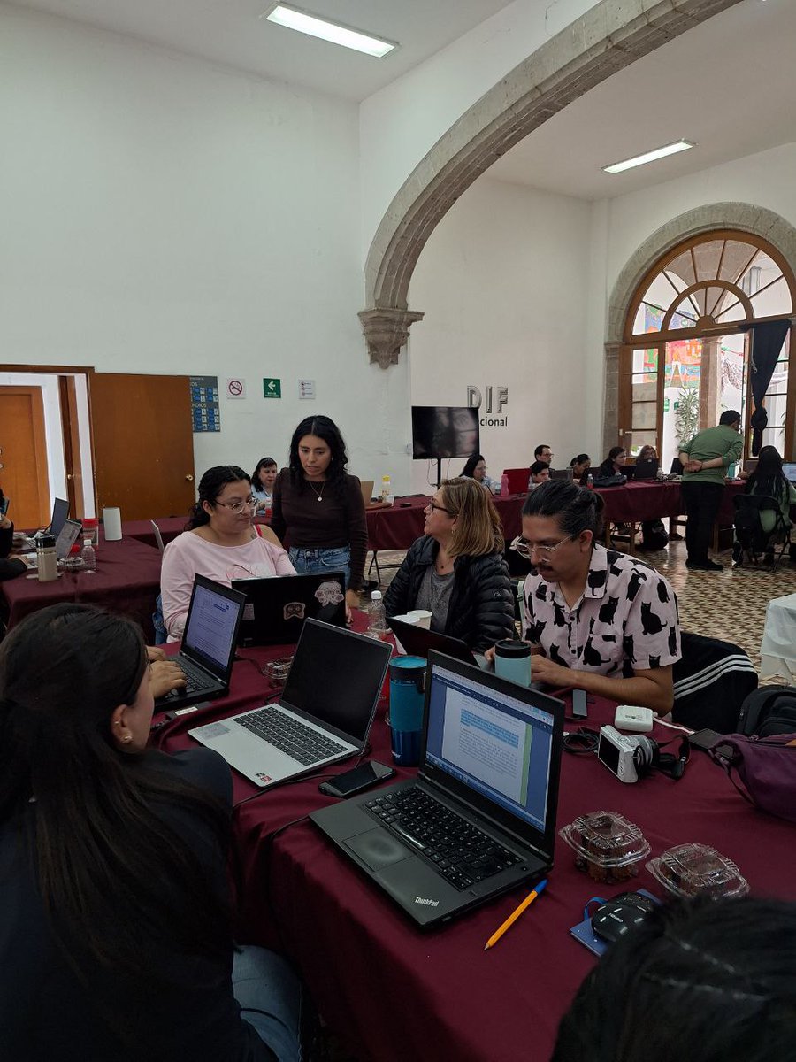 Gracias a las participantes Editatón 2025 Palabras y Derechos por las niñas, niños y adolescentes.
<a href="/DIF_NMX/">SNDIF</a>