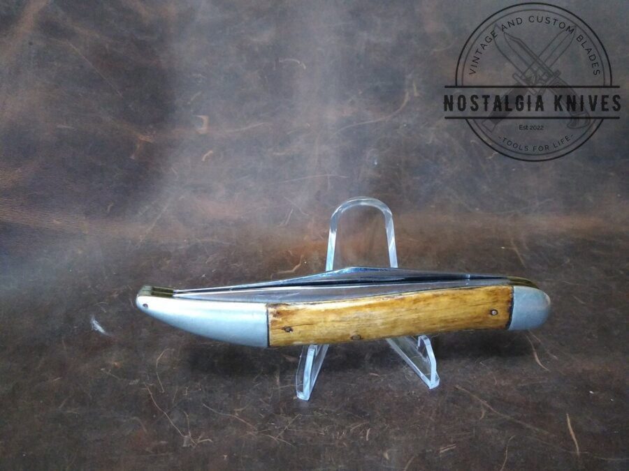 NostalgiaKnives's tweet photo. Vintage Case XX USA 1940's Fish Knife with Scaler Blade - Custom wood handle scales[Used - Near Mint Cond.] 

~ Price: $89.49 ~

 https://t.co/u2bptP8KYD 
#everydaycarry #pocketknives #knivesforsale #knifecollection #fishinglife #casexx https://t.co/gZEu2iDZz8