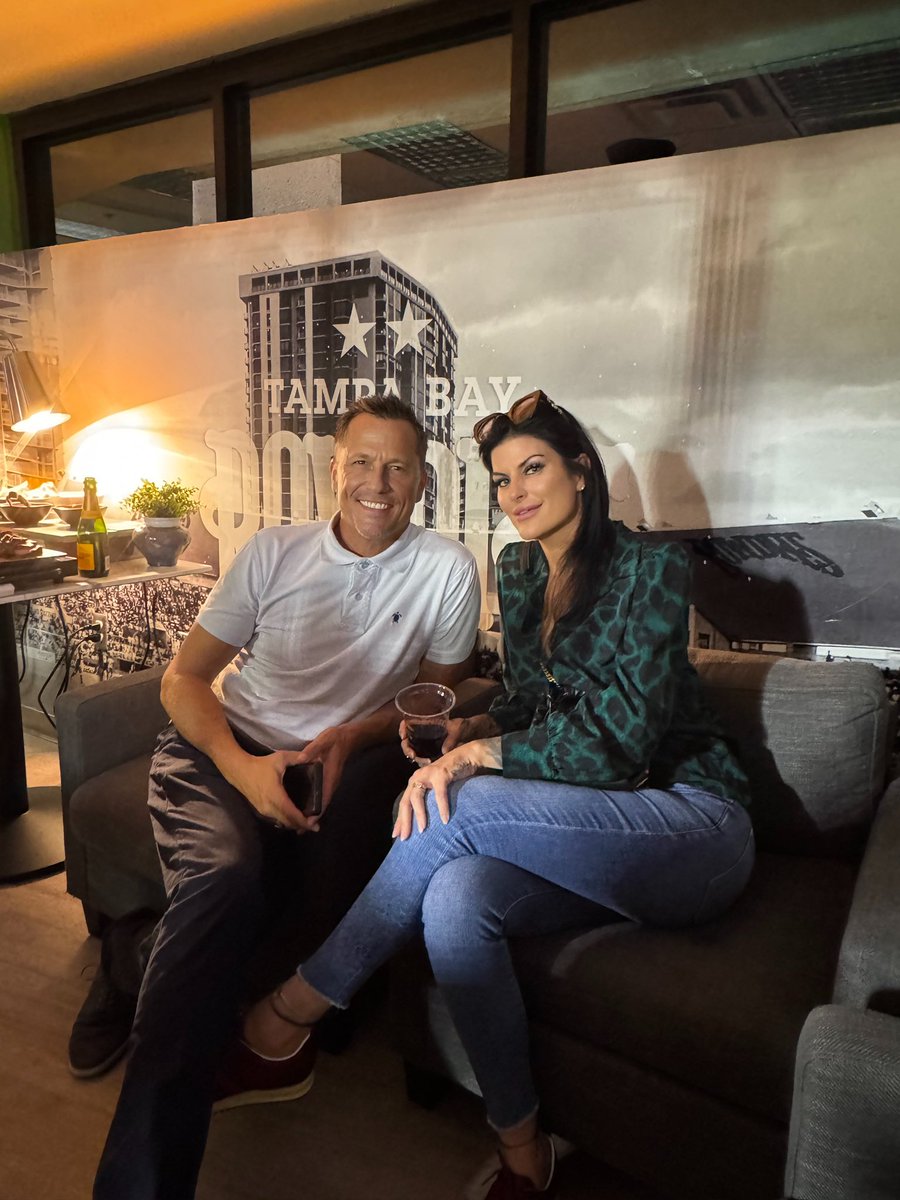 Porno film oilaviy xotini Plyaj nudistlari