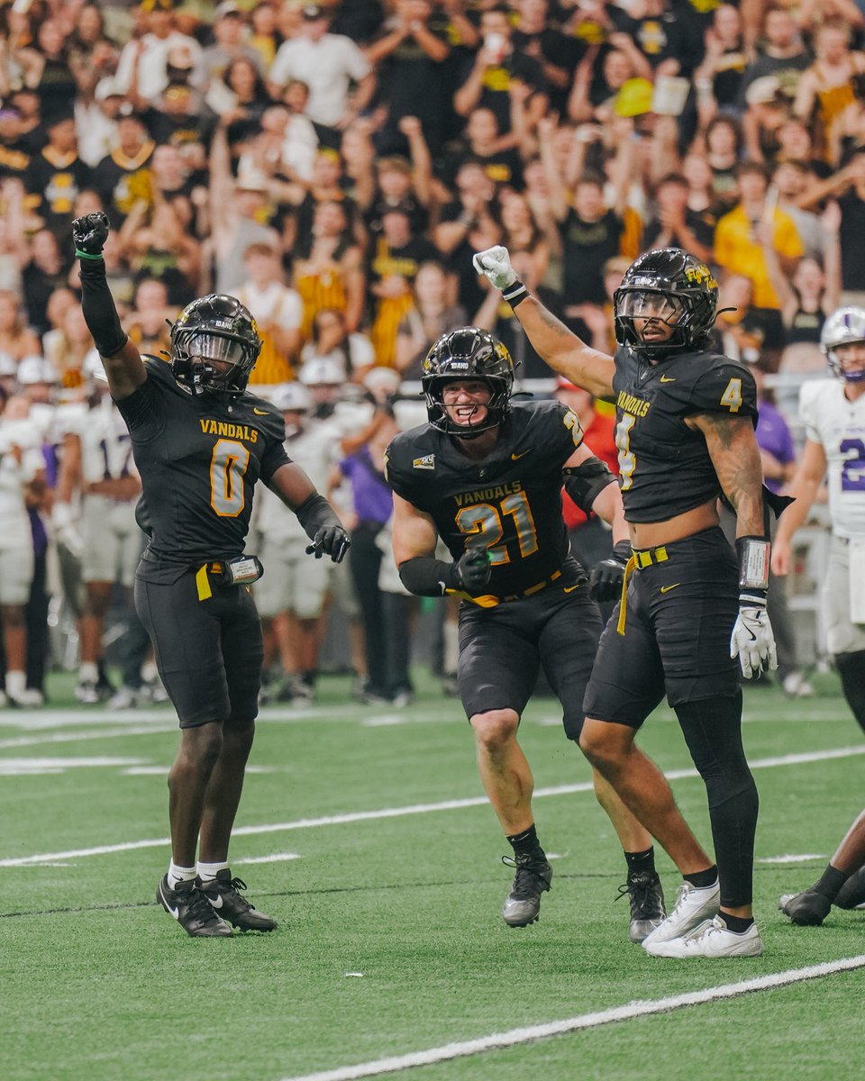 VandalFootball's tweet photo. you just got TATER'D https://t.co/uAlD1HQONX