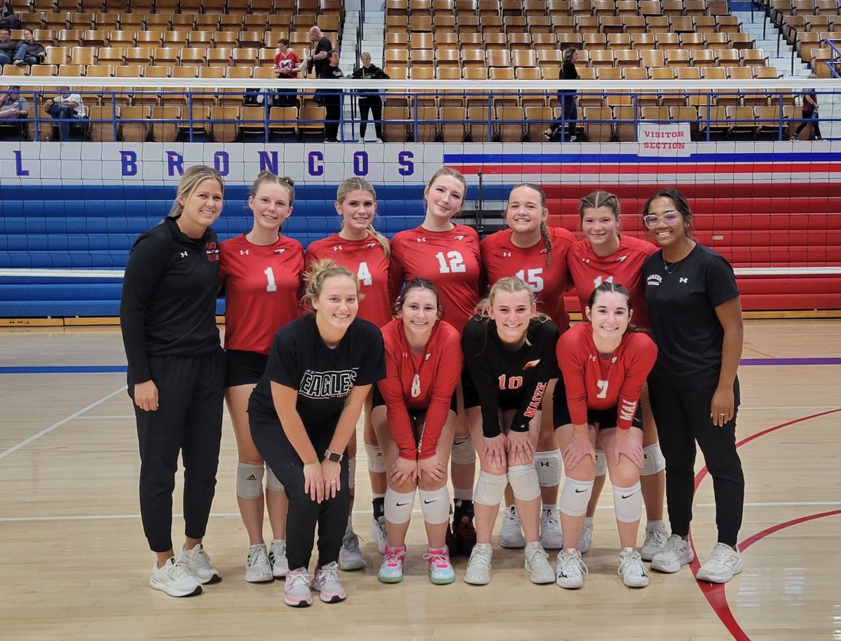 MaizeVolleyball's tweet photo. C Team went 5-0 today! We matched up with Garden Plain in the championship. Great work ladies 💪🏼 https://t.co/qFNx3JOVEw