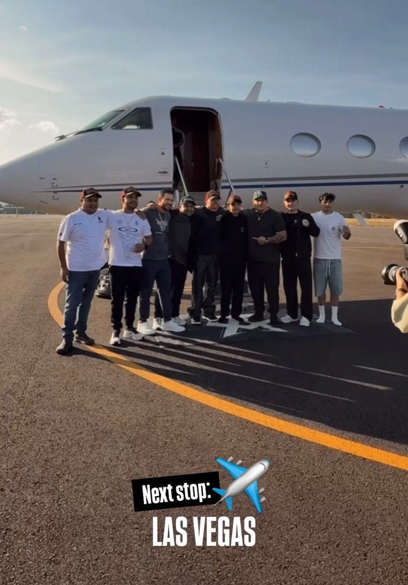 Canelo on his way ✈️ 🥊