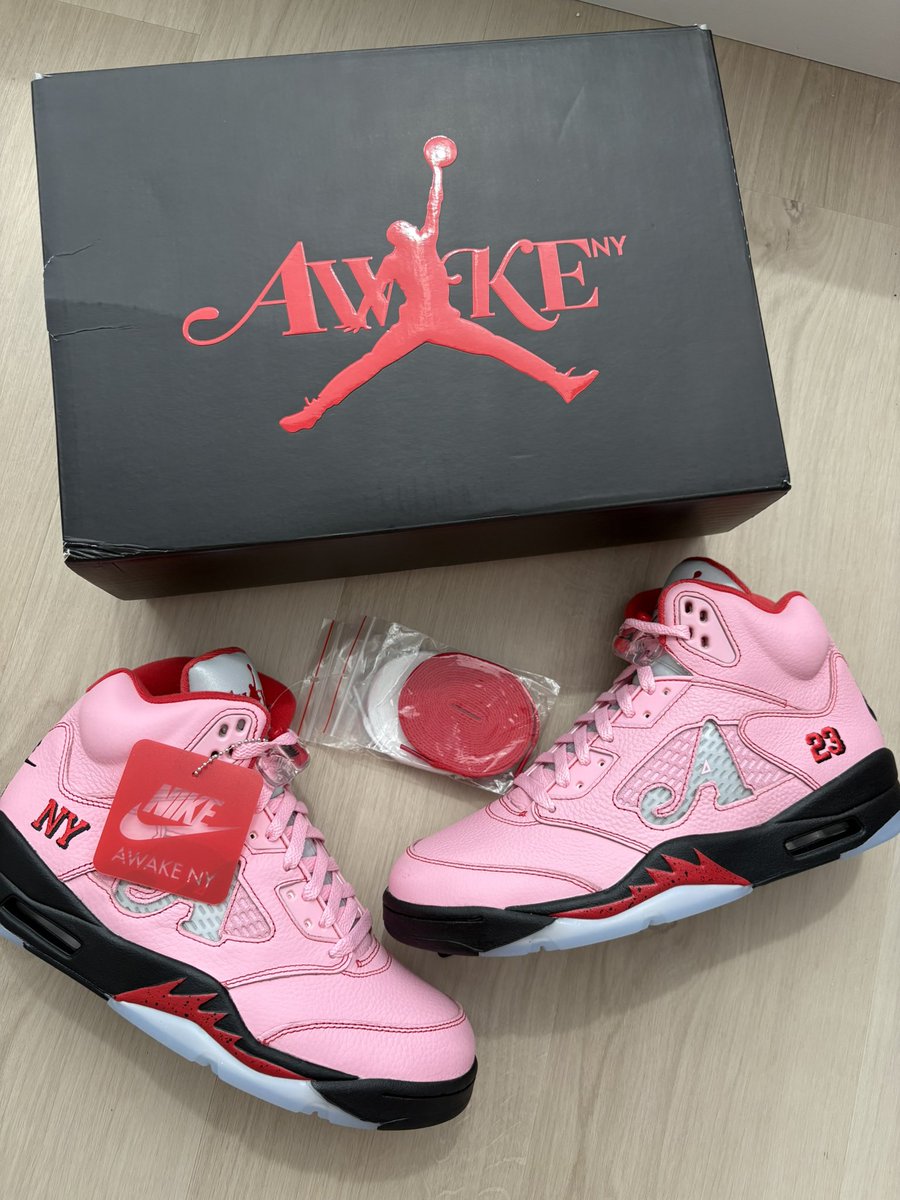🦩 <a href="/snkr_twitr/">SNKR_TWITR</a> <a href="/SOLELINKS/">SOLELINKS</a> <a href="/SneakerVisionz/">👁️ Sneaker Visionz 👁️</a>