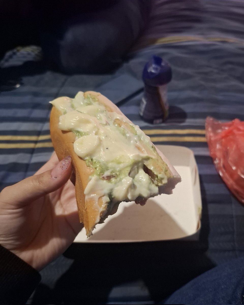 Se cancela la pena, concubino me trajo completos 🤭