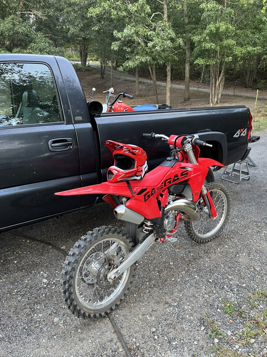 mike george (@mike__george) on Twitter photo 