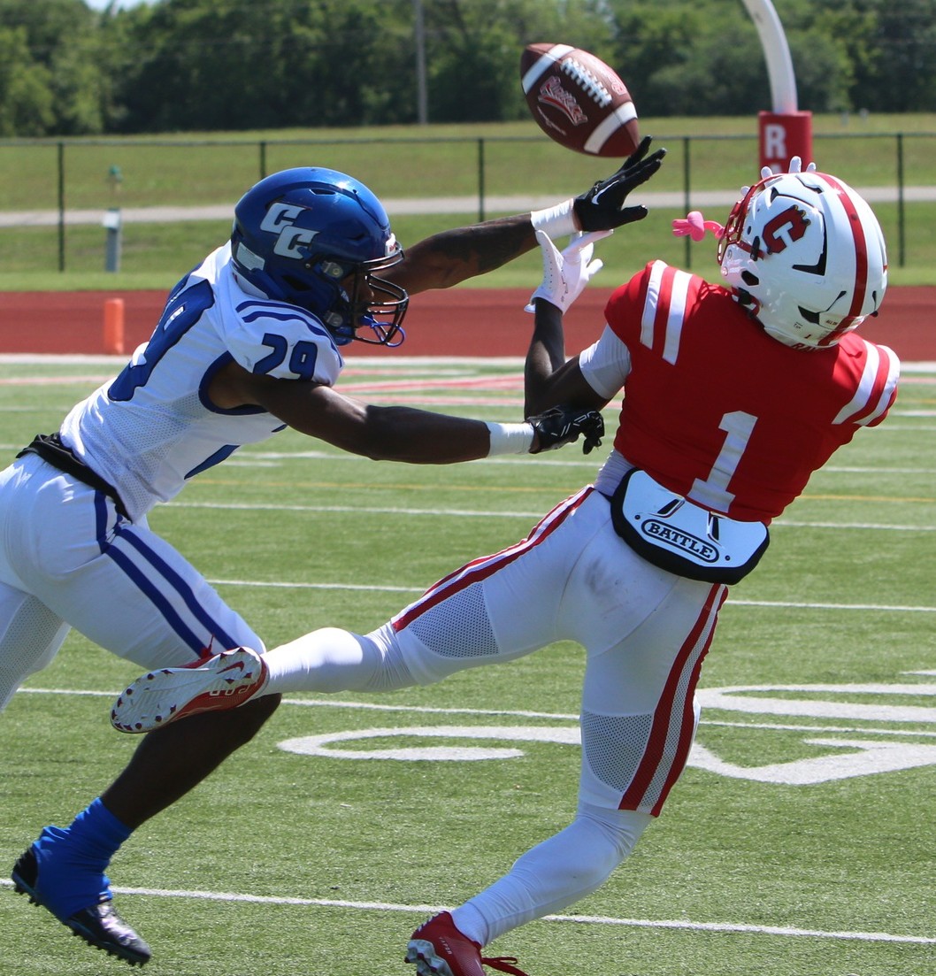 JuCo Football Forer (@jucofootballace) on Twitter photo Jalile Bost <a href="/Jalilebost/">Jalile</a> @ Coffeyville JuCo <a href="/Red_Raven_FB/">Coffeyville Football</a> recorded 5 catches + 92 yds vs Cisco JuCo <a href="/redravensports/">Red Raven Sports</a> Jalile Bost <a href="/Jalilebost/">Jalile</a> @ Coffeyville JuCo <a href="/Red_Raven_FB/">Coffeyville Football</a> recorded 5 catches + 92 yds vs Cisco JuCo <a href="/redravensports/">Red Raven Sports</a>