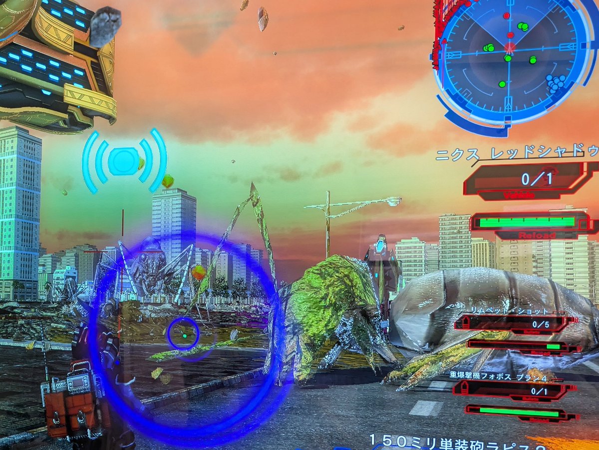 EDF！EDF！エイリアン👽️にでっかいアリやダンゴムシと戦う忙しいゲーム…ウチの子が大好きです🤣
