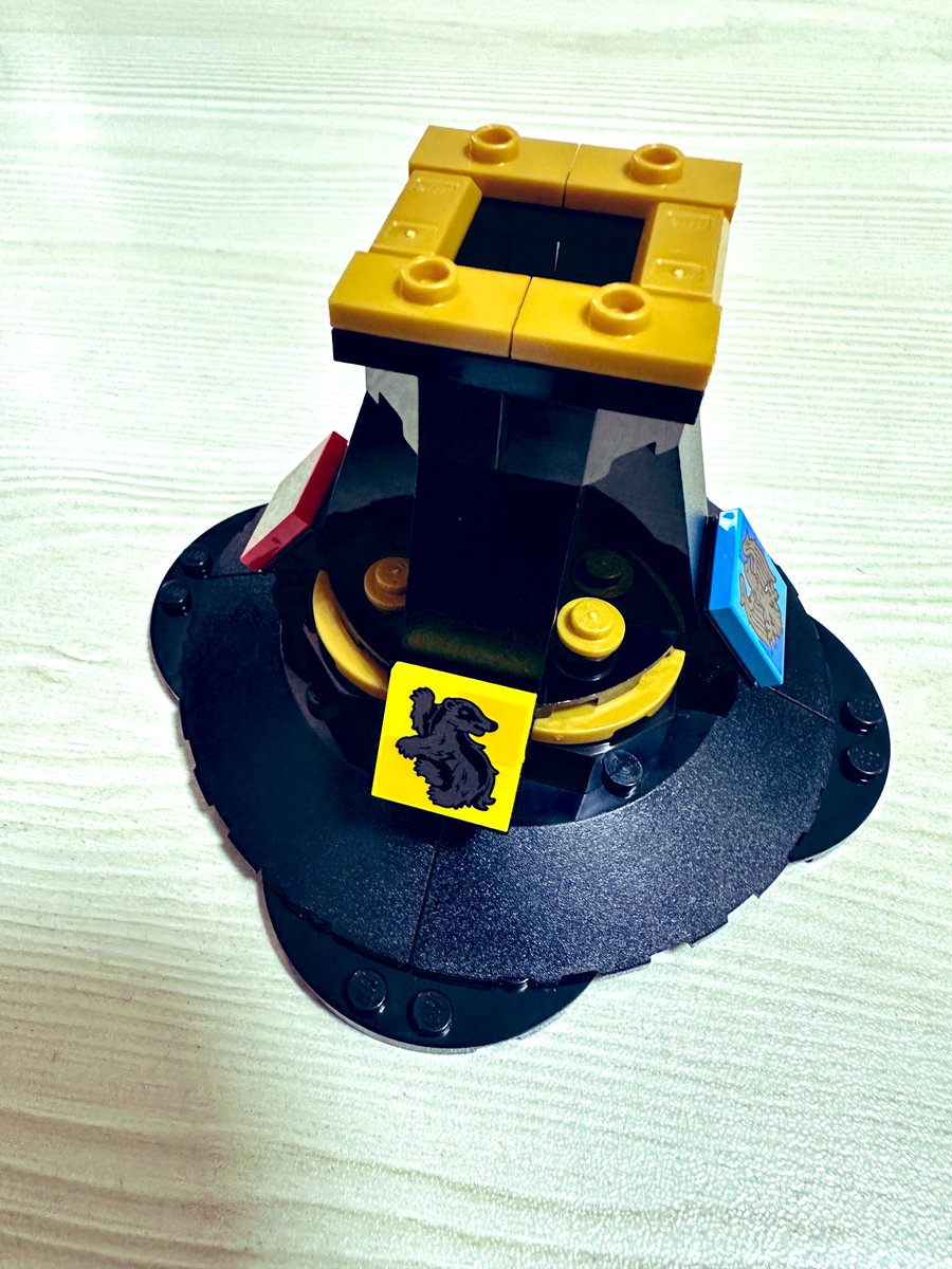 BuNinayBricks's tweet image. SORTING HAT 🦡🦁🦅🐍

which house are you in?

#lego #sortinghat #legosortinghat #harrypotter #hogwarts #hufflepuff #gryffindor #ravenclaw #slytherin #afol