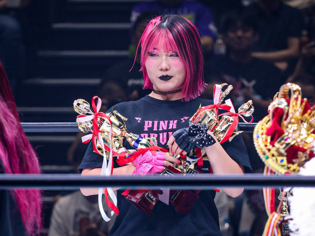 RINA_STARDOM's tweet photo. 5☆STAR GP 2025
・RED STARS-B　ベストバウト賞
・決勝トーナメントベストバウト賞
・技能賞
・敢闘賞

4冠‼️‼️‼️
初出場でこの結果は素直に嬉しいな😈🖤

ただ本気で優勝狙ってたし、その1番価値あるトロフィーに手は届かなかったから全然満足してないけどね
来年は優勝のトロフィー獲る

 #STARDOM https://t.co/R20HkaAitR