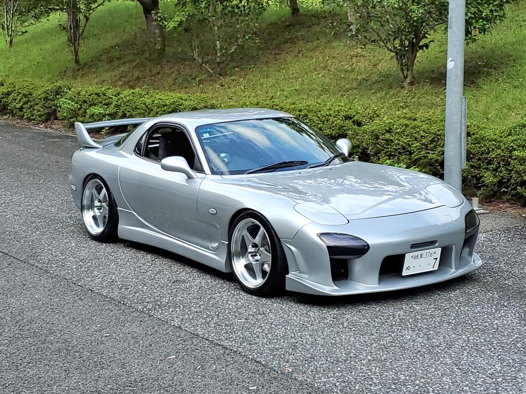 ke_a_49's tweet photo. New style
マツダスピードGT-Cバンパー
マツダスピードA-SPECスポイラー
リアゲート素ガラス
ワイパー　ウォッシャースムージング
定番ですが大好きな姿になりました https://t.co/xOFFdt6IKo