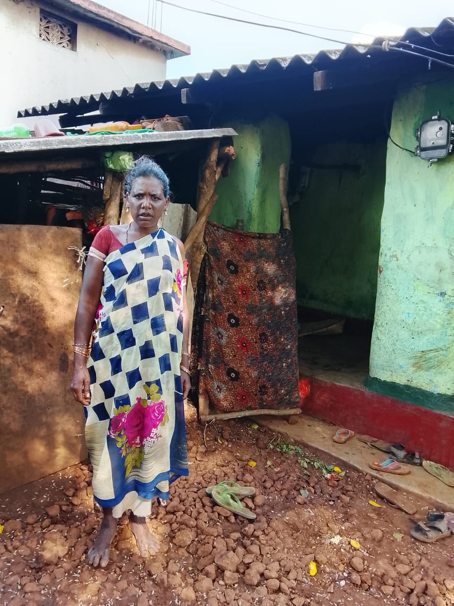 କୋରାପୁଟ ଜିଲ୍ଲା ନନ୍ଦପୁର ବ୍ଲକ ଗୋଲୁର ପଞ୍ଚାୟତ ସଦର ମହକୁମାରେ ଥିବା ଭିନ୍ନକ୍ଷମ ଧନିଆ ଖୁଡାଙ୍କୁ ସରକାର ତତଫରୁ ଆବାସ ଗୃହ, ମାସିକ 35kg ଚାଉଳ ଓ ଚଳନି ସହାୟତା ପ୍ରଦାନ କରିବାକୁ ଅନୁରୋଧ <a href="/CMO_Odisha/">CMO Odisha</a> <a href="/SSEPD2/">SSEPD</a> <a href="/PMAYUrban/">Housing For All</a> <a href="/Food_Odisha/">FoodOdisha</a> <a href="/PRDeptOdisha/">Panchayati Raj and Drinking Water Department</a> <a href="/WCDOdisha/">Department of WCD, Government of Odisha</a> <a href="/dcmo_pravati/">Office of DCM,Odisha (Smt Pravati Parida)</a> <a href="/RabiNaikBJP/">Rabi Narayan Naik</a> <a href="/koraputdm/">Collector & DM, Koraput</a> <a href="/DssoKoraput/">DSSO SSEPD KORAPUT</a>