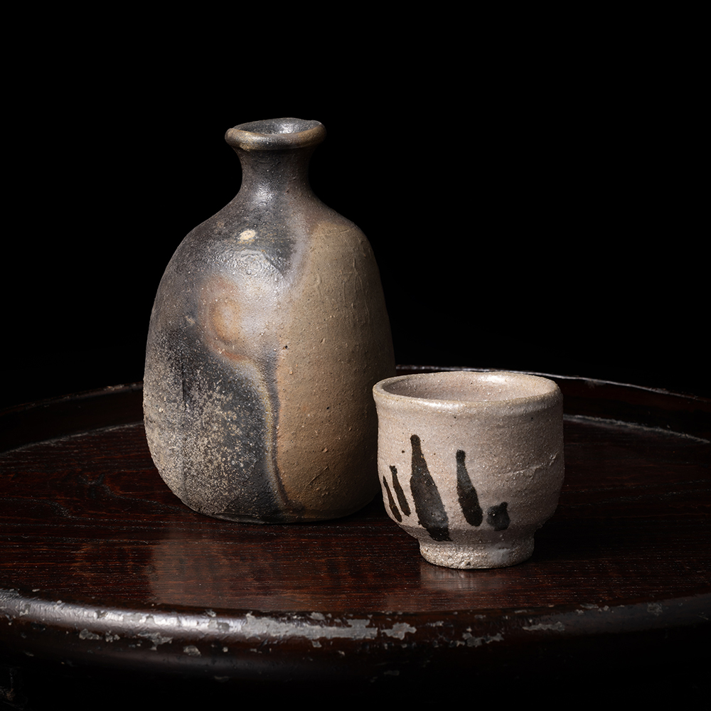 双耳小瓶　黒田陶 双耳小瓶 黒田陶 しぶや黒田陶苑 on X: