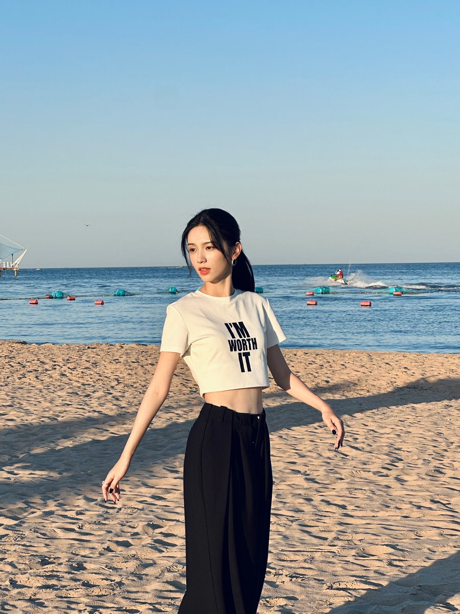 𝑀͟𝑒͟𝑟͟𝑖͟𝑙͟𝑑͟𝑎. tweet media