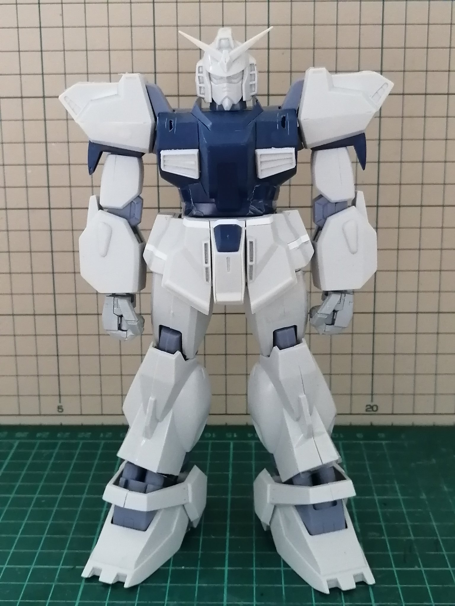 【オリジナルデザイングフカス完成品】 レッドショルダー、追加部品、部分塗装 オリジナルデザイングフカス完成品】 レッドショルダー、追加