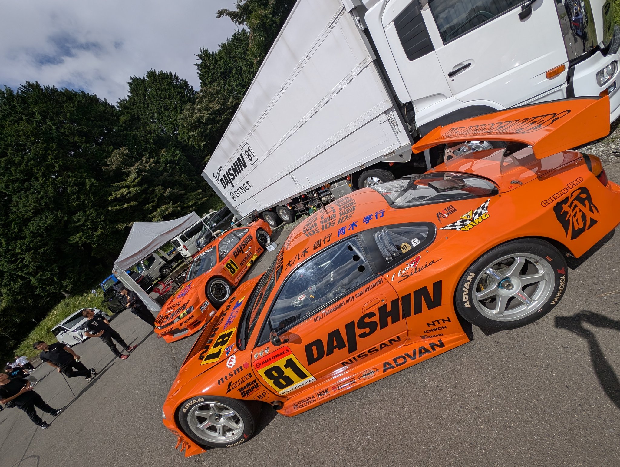 鳥、鈴木 東大の助教を辞め､5年任期の教員に…シジュウカラにすべてを