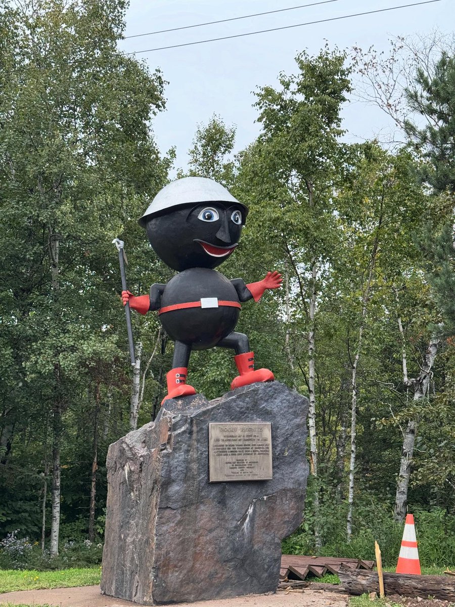 SteveConteNYC's tweet photo. More from Northern Minnesotaโฆsuch beautiful country up here.
#silverbay #minnesota #rocky #taconite https://t.co/ZEAnw5lJ60