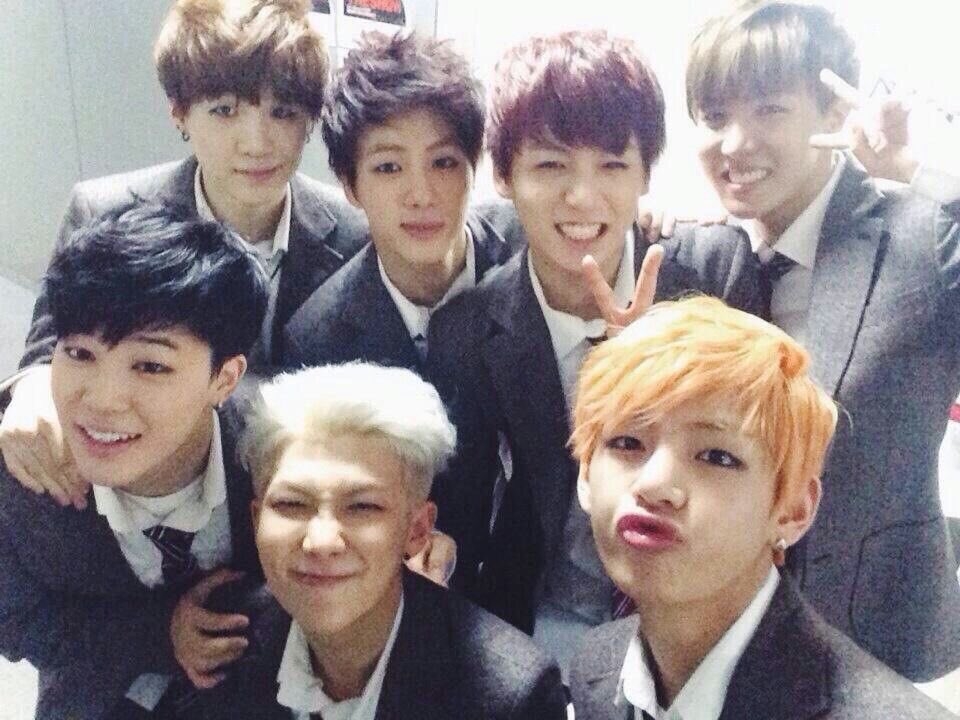 Hourly Yoonmin Shoulders 🫂 (@yoonminshoulder) on Twitter photo 