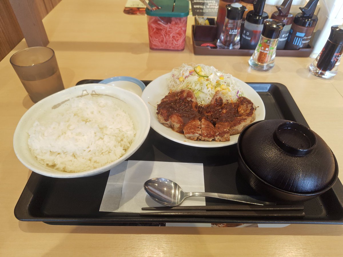 今日は昼からウドゥン