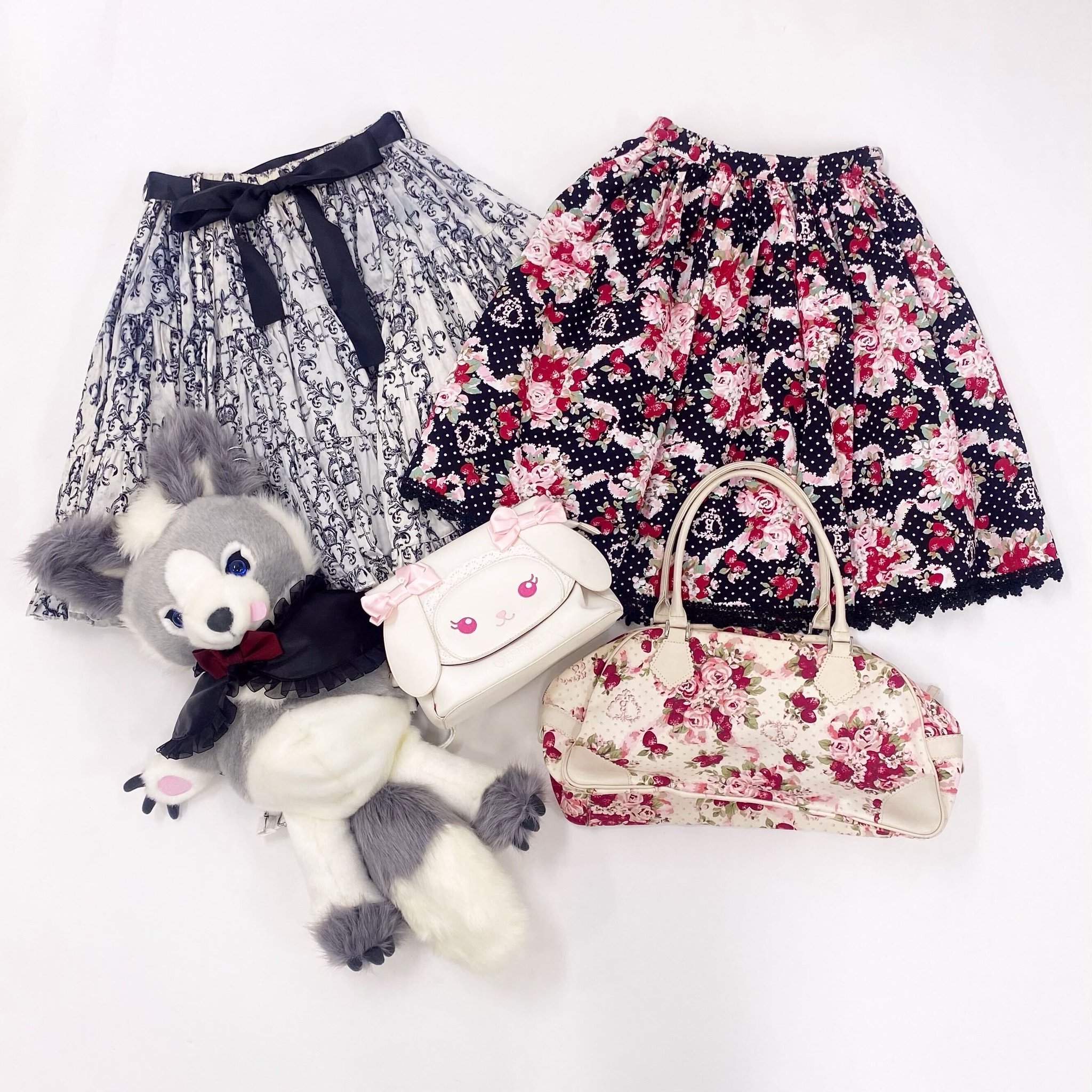 最終SALE⭐️稀少VALENTINO 装飾クレオパトラ調 ワンピース ☆ M Innocent World / お月様と彼岸花ワンピース L ブラック H-25-08