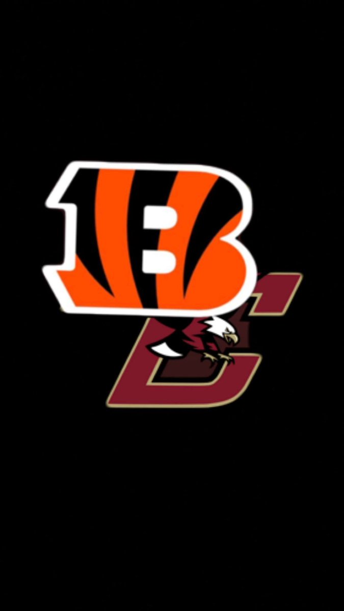 Dylan Lonergan with over 390yds and 4 passing tds, yet the genuinely horrific Boston college defense somehow managed to fuck it up and lose to mich state 42-40. #bostoncollegebengals #collegefootball #imendingitall