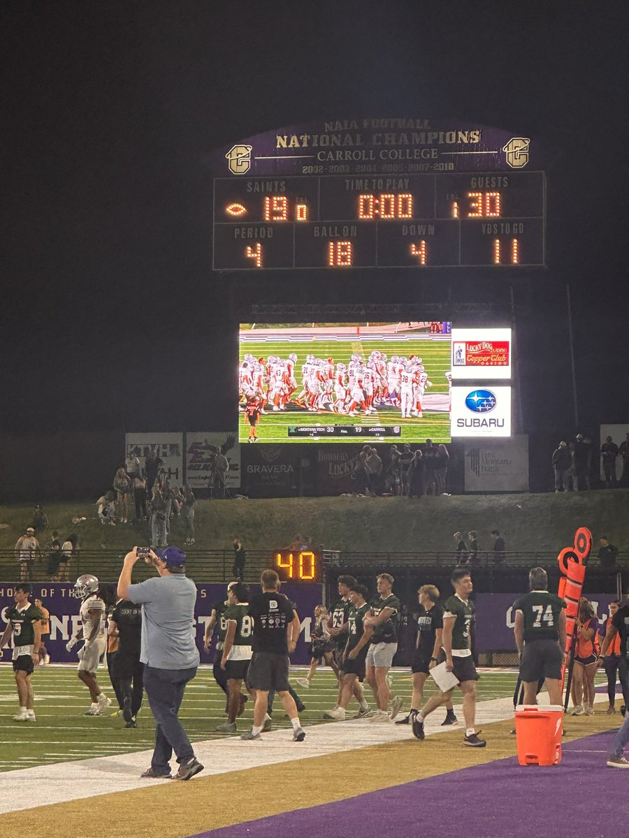 Panisko's tweet image. HOW BOUT THEM DIGGERS FROM BUTTE!! #RollDiggs ⚒️