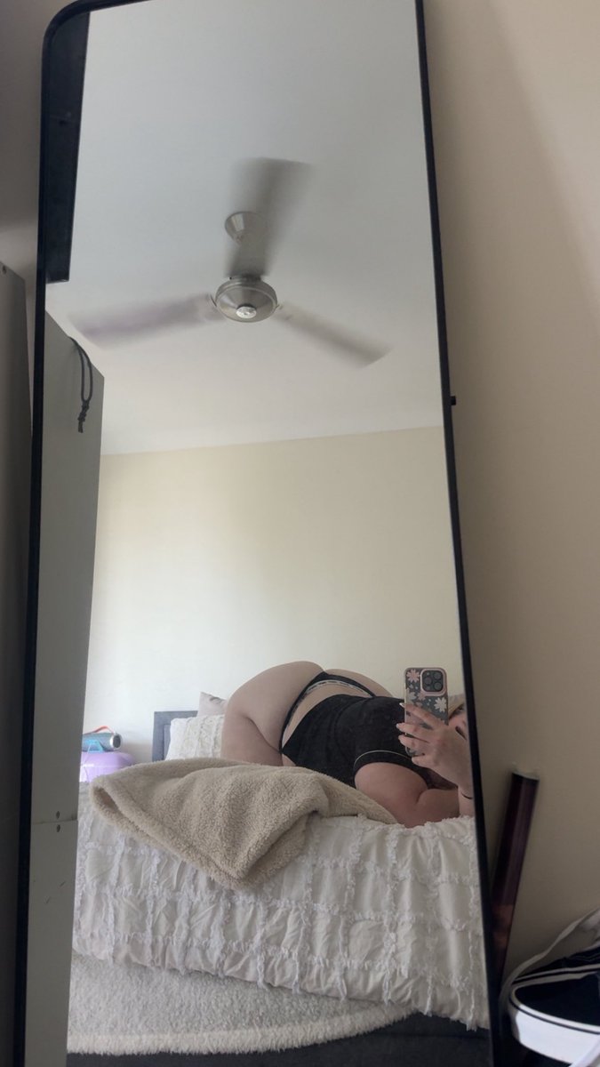 _naughty_k's tweet photo. Feeling a bit cheeky so SALE TIMEEEEE

Only $3 for the next 10 people and I’m sending out some free vids ;)

https://t.co/T6yeiIPjbd https://t.co/ih8FokweAd