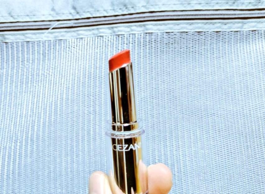 adamuThrash0807's tweet image. 今日の阿波座BIGJACKのライブは初めて一人でメイクにチャレンジします💄失敗して3枚目の写真のようになってもそっとしておいてくださいね😉
RARIATTの出番は18:15〜です🇺🇸